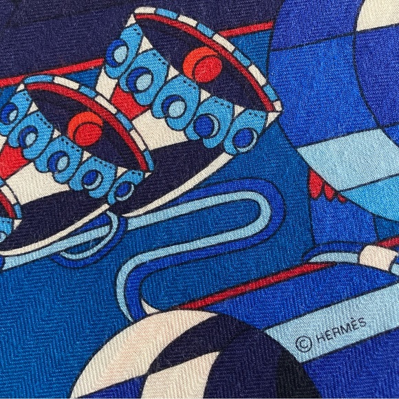 Hermes Point d’Orgue Cashmere Silk Shawl Scarf - Picture 4 of 16